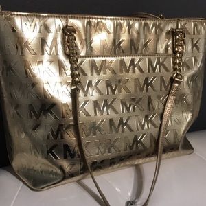 NWOT MICHAEL KORS GOLD TOTE